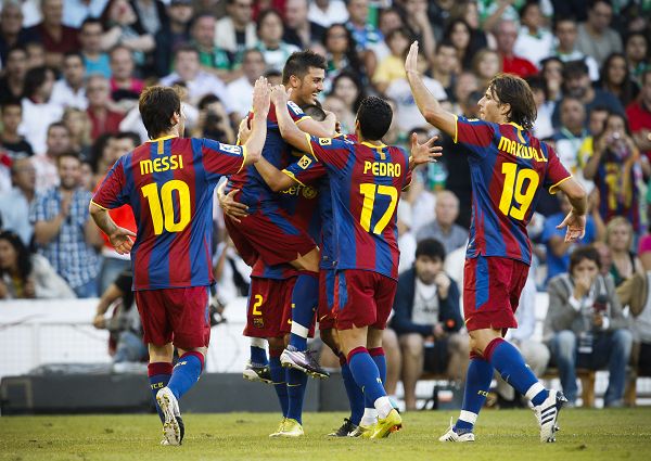 球友直播平台 -拳击夜战:江南天虎队强势横扫辽东霹雳队,速度优势明显教练团队居功至伟的简单介绍