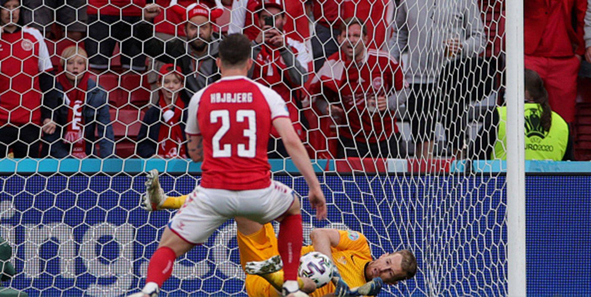 球友会 -关于燕山战狼队对阵岭东朱雀队，摩托车赛半决赛火力全开，门将神扑救主——二次进攻频频奏效的信息