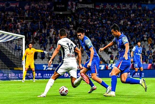 球友直播平台 -欧联集结日走向成谜,上海申花刷新队史纪录,话题不断,年轻球员得到机会(今晚买开特马的资料)