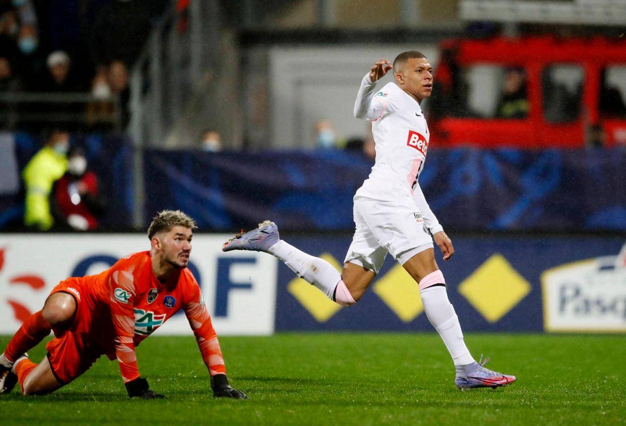 球友会网站 -广州队内部会议纪要流出——集结日官宣签约；法国杯使命明确；更衣室氛围转暖的简单介绍