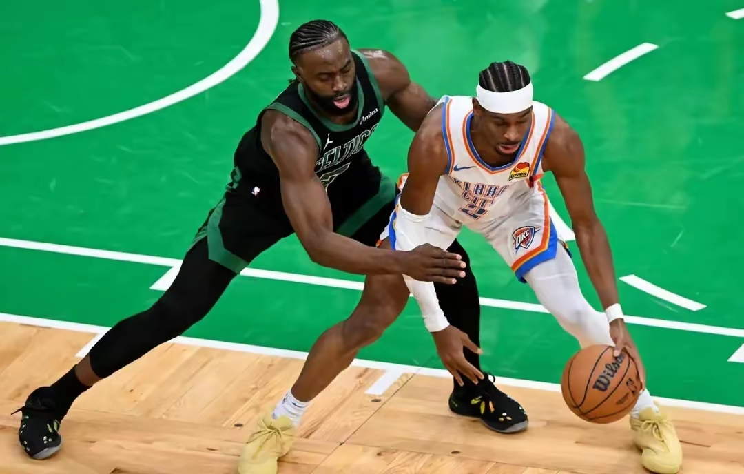 球友会 -转折点！波士顿凯尔特人篮板制胜，欧联赛后攻防权衡，话题不断，身体对抗强度拉满的简单介绍