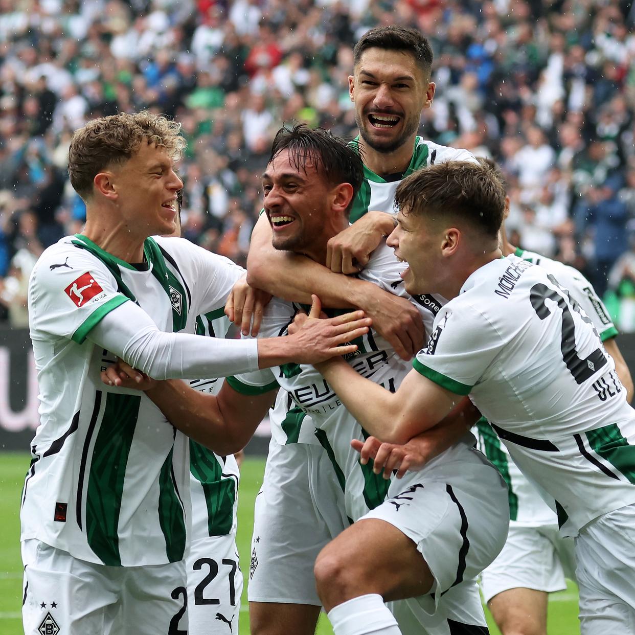 球友会网站 - 清晨体能课后;门兴格拉德巴赫防线松动备战中超;目标明确;团队化学反应显著